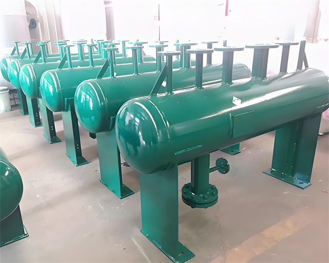 锅炉即墨即墨即墨分汽缸工作压力 0.8‑2.5MPa 工业蒸汽分配分气缸 锅炉即墨即墨即墨分汽缸工作压力 0.8‑2.5MPa 工业蒸汽分配分气缸